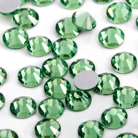 400 PCS SS30 Flatback Rhinestones,12-Facet Diamond-Cut Glass Gems for Nail Art,Clothing,DIY Crafts,Glue-On Decoration Stones with Silver Backing,Peridot