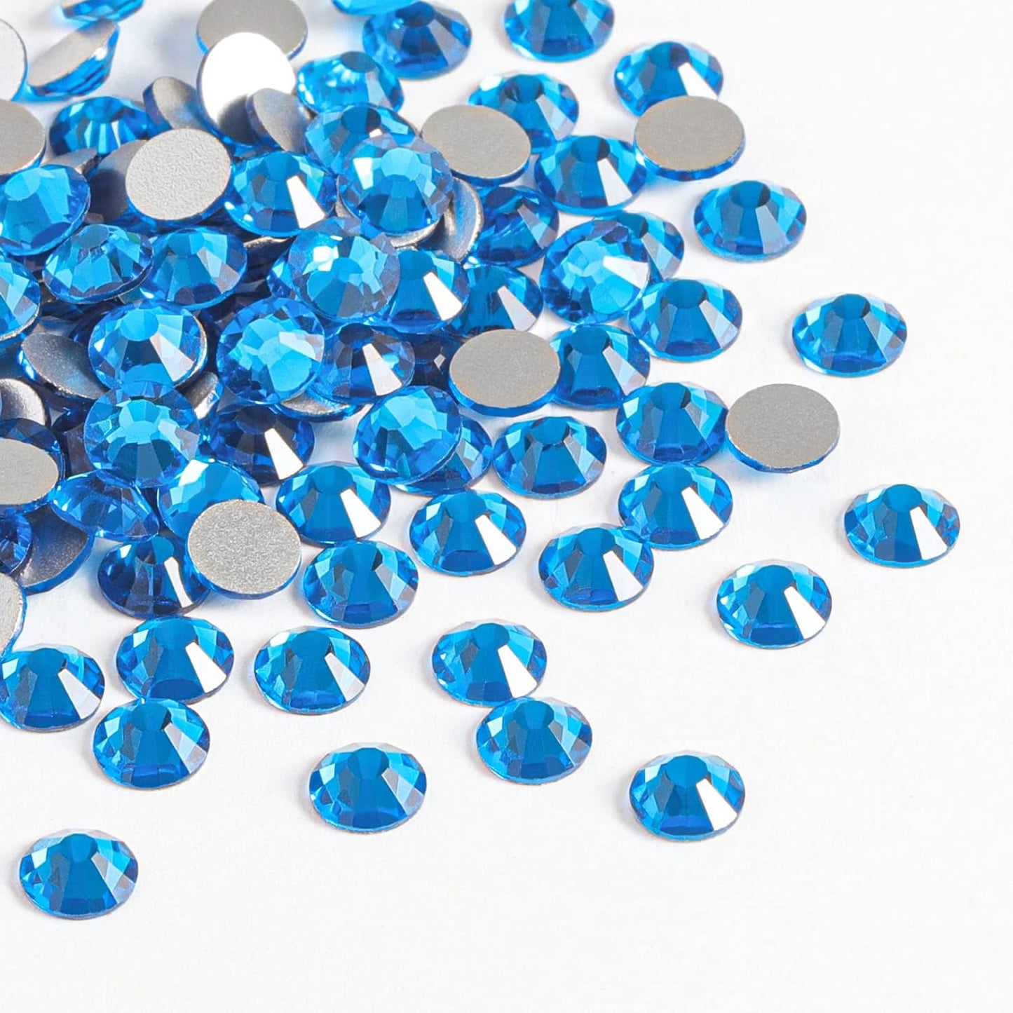 Beadsland 288pcs Flat Back Crystal Rhinestones Round Gems for Nail Art and Craft Glue Fix, Capri Blue, SS34,7.1-7.3mm