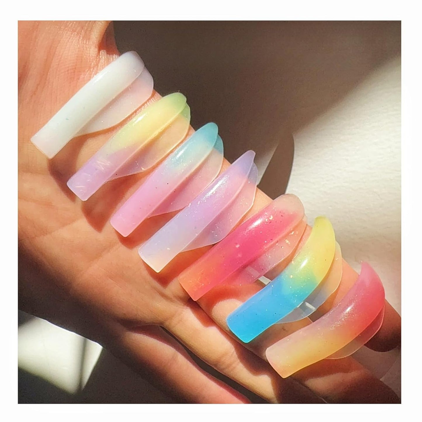 Eyelash Perm Pads 2025 New Gradient Color Silicone Lash Lift Rods Eyelash Perm Silicone Pads 8 Sizes 16 Piece Reusable Soft Lash Lift Pads Shield for Different Length Eyelashes Perfect Lifting